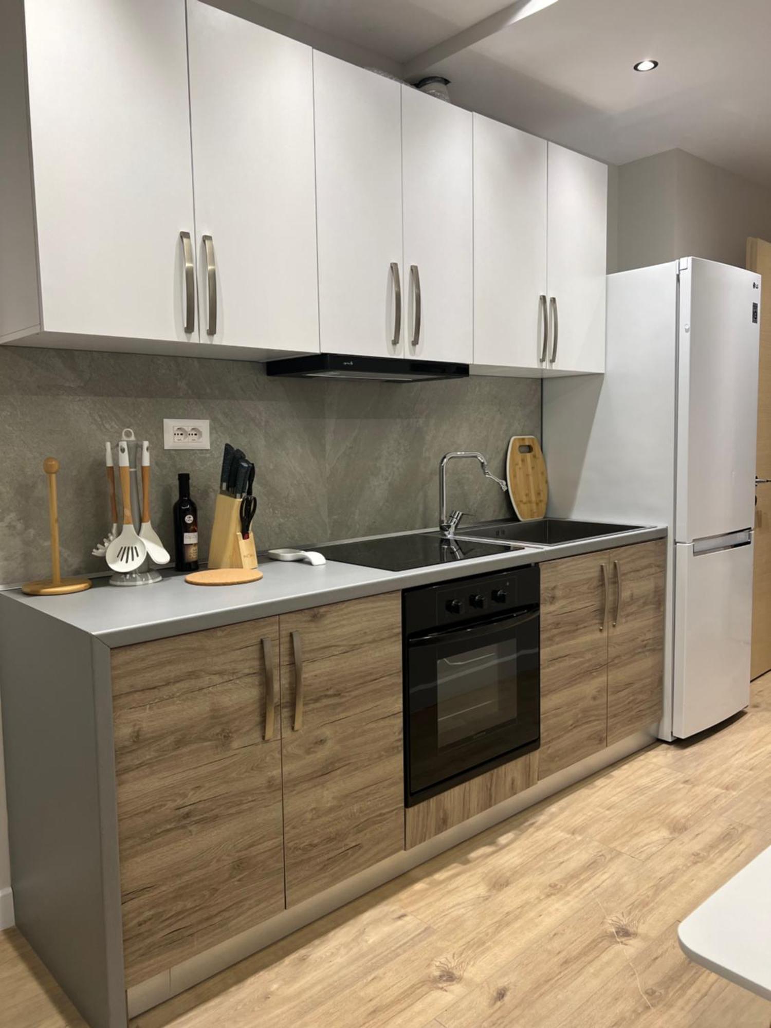 Port View Apartment 2 Dıraç Dış mekan fotoğraf